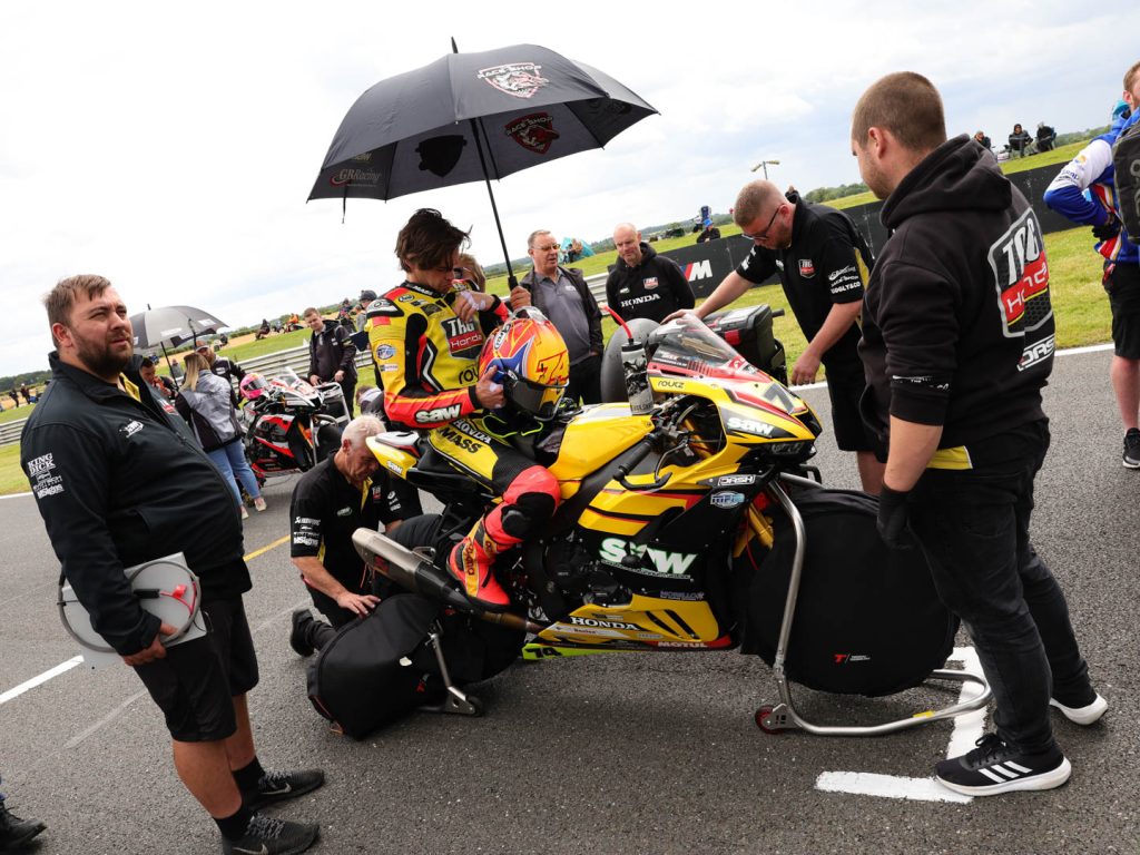 Round 05 British Superbike Championship

Snetterton Racing Circuit

5-6-7 July 2024